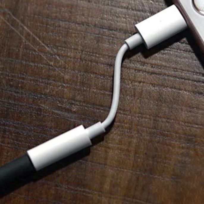 Apple Lightning To 3.5mm Headphone Jack Adapter-2